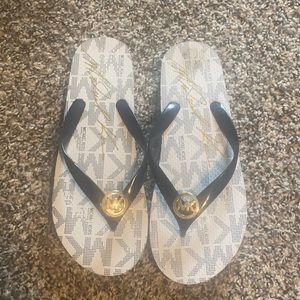 Michal Kors Flip Flops blue and white